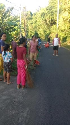 Gotong Royong Banjar Dinas Buluh